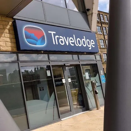 ホテル Travelodge ブラッドフォード