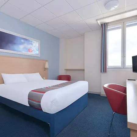 Hotel Travelodge 3*